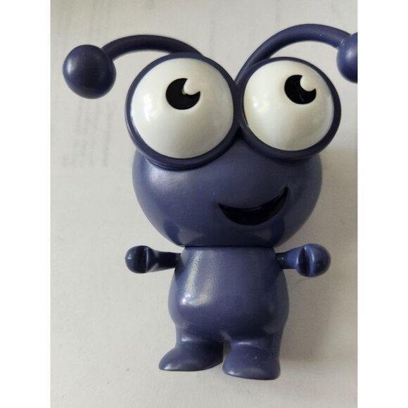 Cricut Cutie Twilight Collectible Figurine 7.6cm Tall Ages 12+ Cute Desk Buddy - Picture 10 of 16